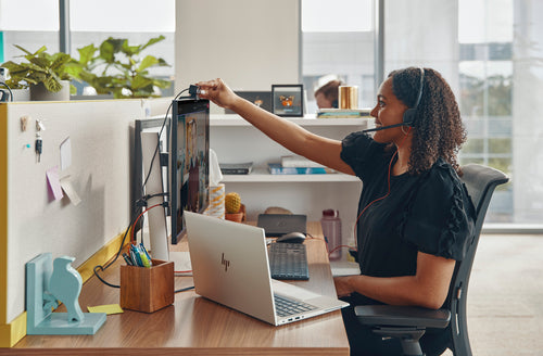 HP 8X229A6 - Poly BW 3225 USB-C HS +USB-C/A (Bulk)