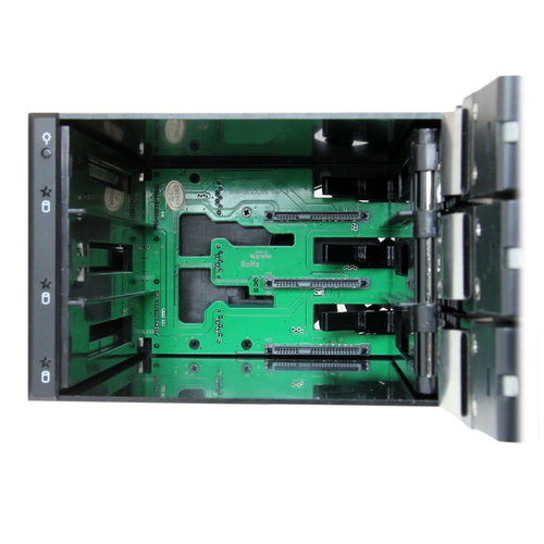 StarTech.com HSB3SATSASBA - Mob Rack Backplane 3.5in SAS II/SATA III