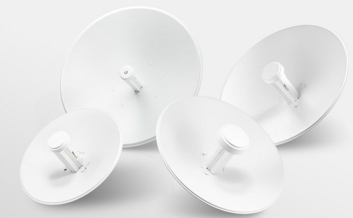 PBE-M2-400 - Ubiquiti PowerBeam PBE-M2-400 600mW 802.11b/g/n with 18dBi Antenna