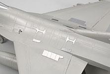 Tamiya 61106 - TAMIYA 1/48 F-16C/N AGGRESSOR/ADVERSARY