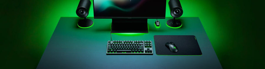 RZ02-03330200-R3M1 - RAZER GIGANTUS V2 - SOFT GAMING MOUSE MAT MEDIUM - FRML PACKAGING