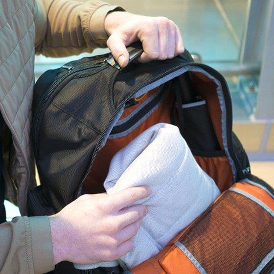 EVERKI EKP117B - ContemPRO Laptop Backpack. Designed to Fit up to 18.4'' Notebooks. Spacious