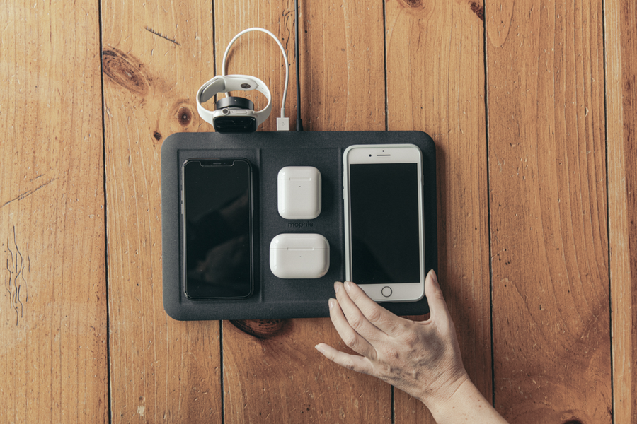 Mophie 4-in-1 Wireless Charging Mat Black, Wirelessly Charge up to 4 Devices, Intuitive Design, Eliminate Cable Clutter, Stylish Fabric Finish,