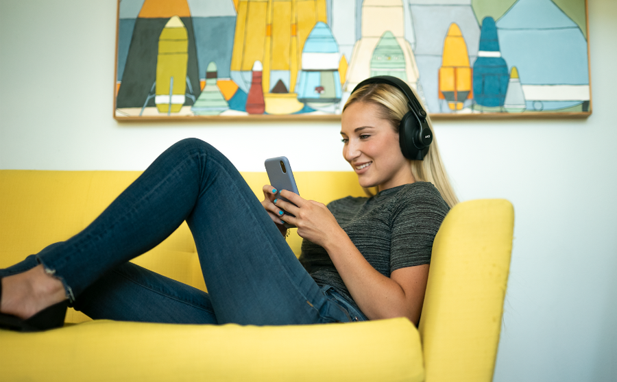 AKG K371 - PRO OVER-EAR CLOSED FOLDABLE HEADPHONES