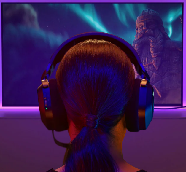 CA-9011235-AP - CORSAIR HS80 RGB WIRELESS HEADSET CARBON