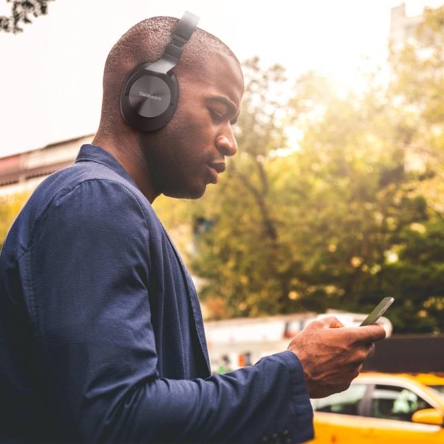 EAH-A800E-S - TECHNICS PREMIUM NOISE CANCELLING OH WIRELESS