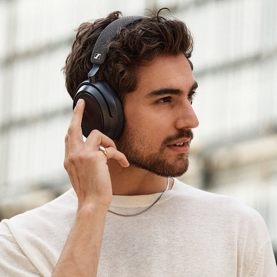 509266 - Sennheiser Momentum 4 Over Ear Black