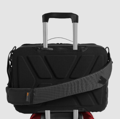 STM-112-377P-01 - STM Dux 16L Messenger (15") - Black