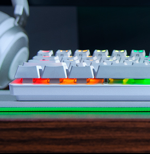 RZ03-03390200-R3M1 - RAZER HUNTSMAN MINI - 60% OPTICAL GAMING KEYBOARD (LINEAR RED SWITCH) - FRML PACKAGING