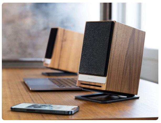 DS1M - Audioengine DS1M Desktop Speaker Stands (Small) Black