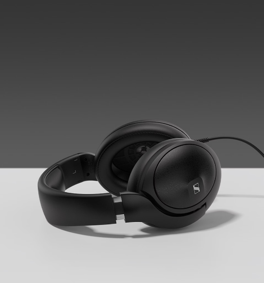 700401 - Sennheiser HD 620S Over Ear Wireless Black