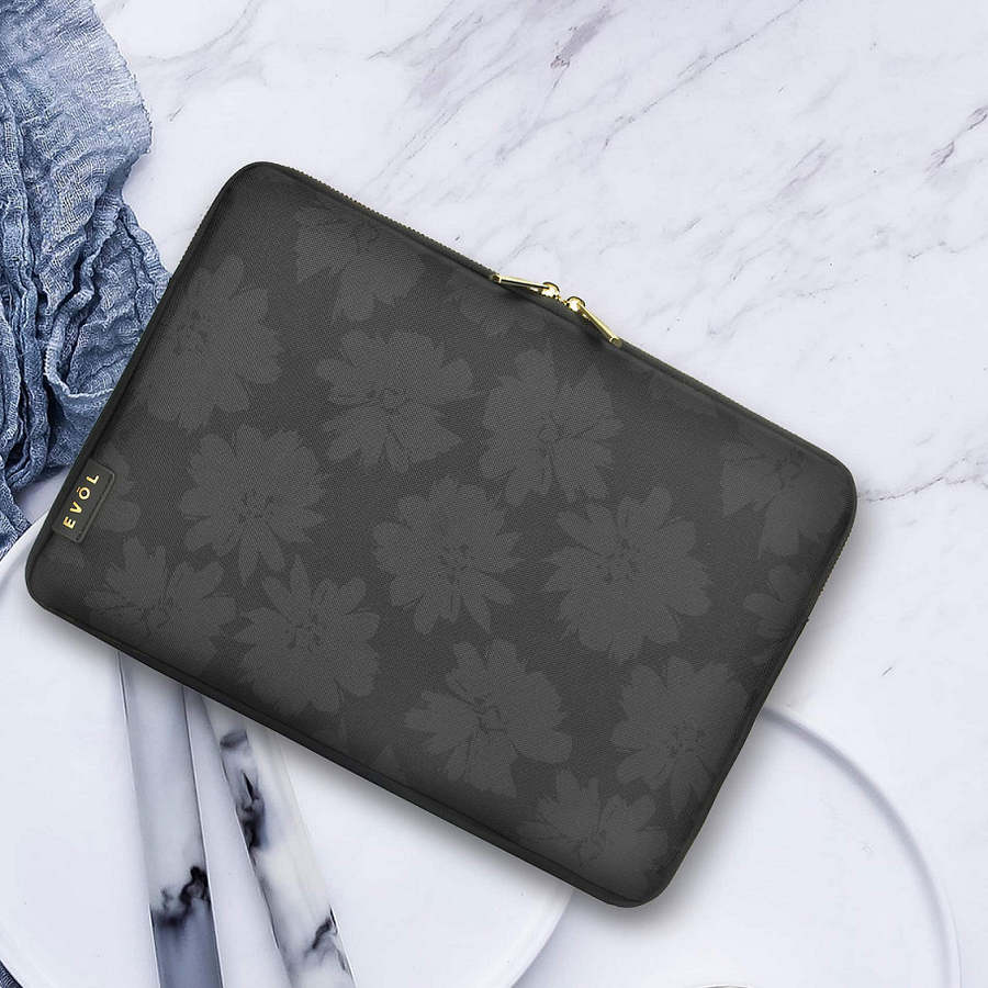 Evol EVR134 - Generation Earth Artisan Recycled 13.3"-14.1" Laptophülle – Schwarze Blume