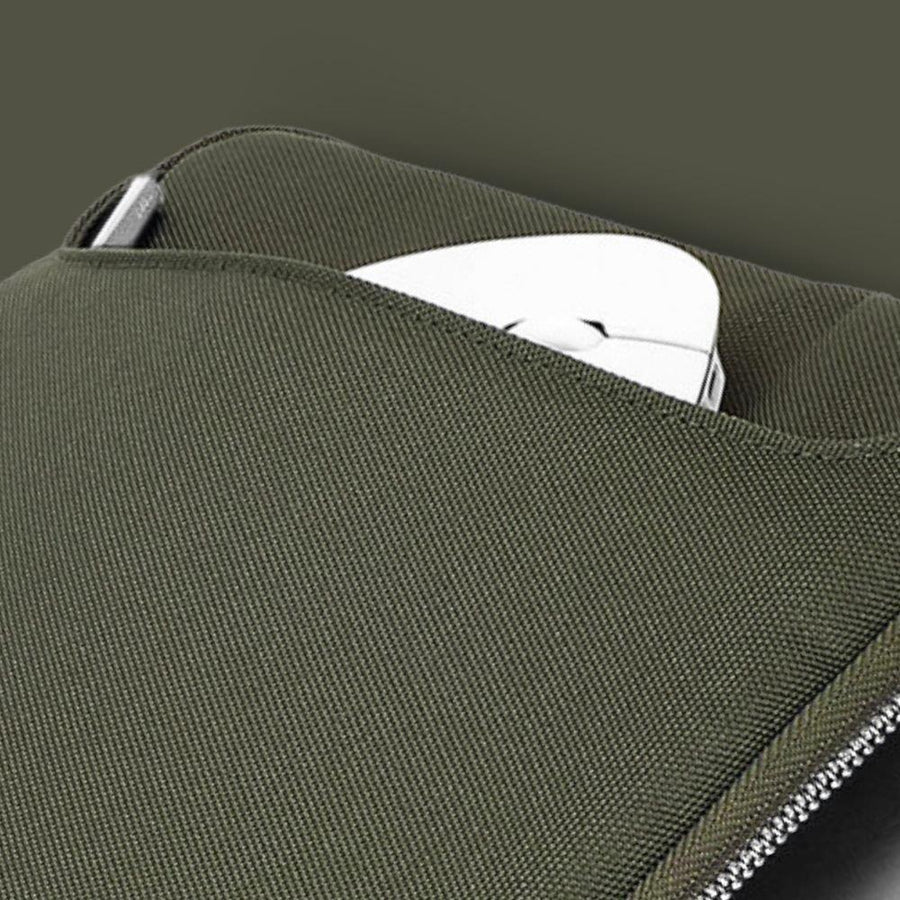 Evol EVR155 - Generation Earth Berlin Recycled 13.3"-14.1" Laptop Sleeve – Black