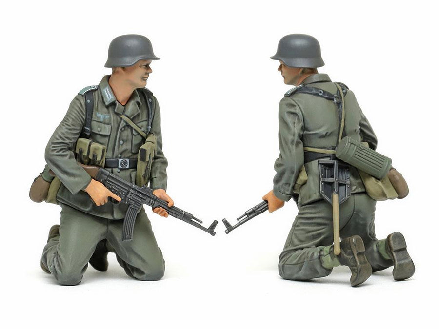 Tamiya 35382 - TAMIYA 1/35 GERMAN INFANTRYLATE WWII