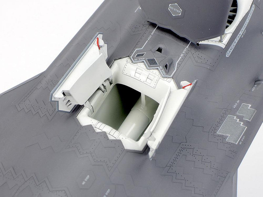 Tamiya 61125 - TAMIYA 1/48 F-35B LIGHTNING II US MARINE CORPS