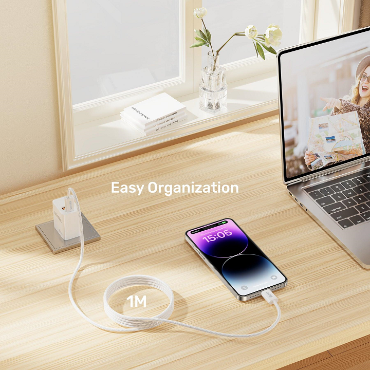 Unitek C14141A-WHT - 1M USB-C to USB-C Magnetic Cable. Supports 100W PD Fast Charging. Tangle-free