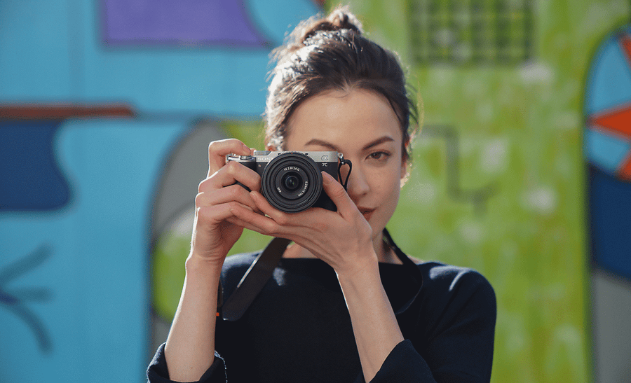 SEL24F28G - Sony Alpha SEL24F28G 24mm F2.8 G FE Mount FF Lens