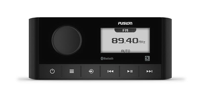 010-02405-51 - FUSION MARINE STEREO KIT MS-RA60 WITH EL CLASSIC WHITE SPEAKERS