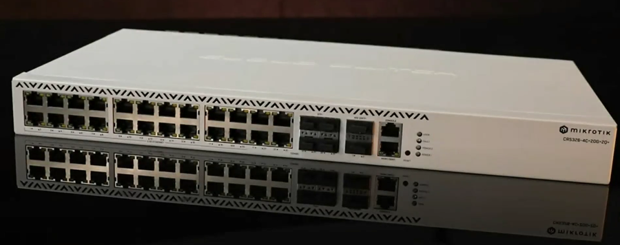 CRS326-4C+20G+2Q+RM - MikroTik CloudRouterSwitch 326-4C+20G+2Q+RM with 20 x 2.5Gbps Ethernet, 4 x Combo and 2 x 40G QSFP+
