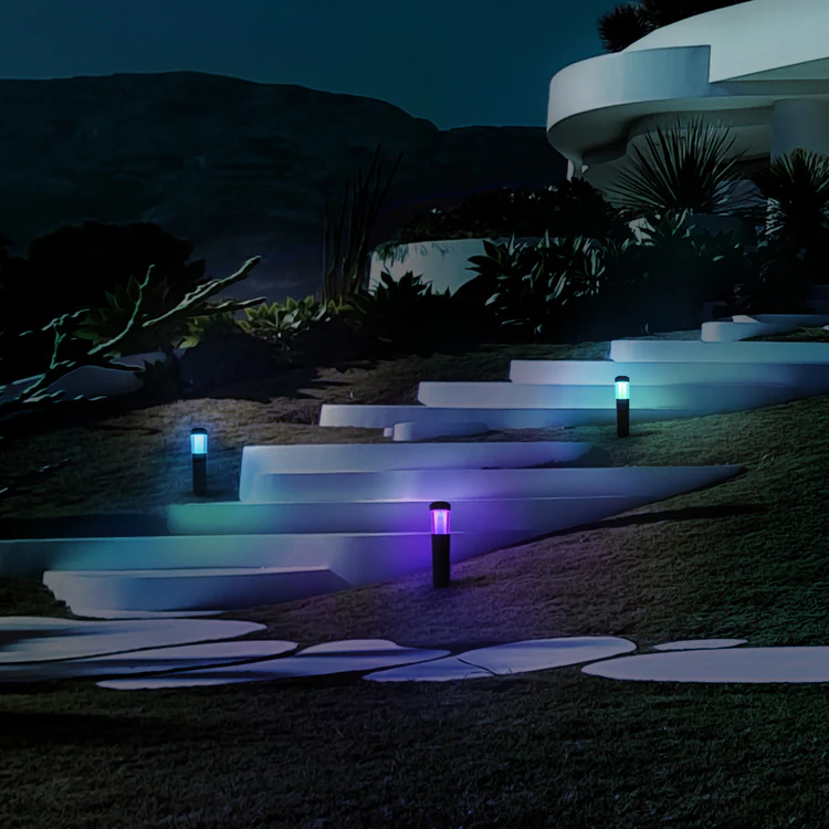 LFXLVPATHRNDAU - LIFX SuperColor Smart Outdoor LED Path Light