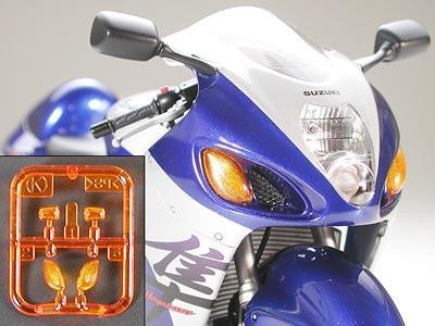 Tamiya 14090 - TAMIYA 1/12 GSX1300R SUZUKI HAYABUSA