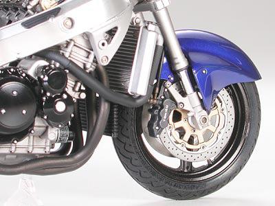 Tamiya 14090 - TAMIYA 1/12 GSX1300R SUZUKI HAYABUSA