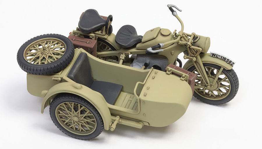 Tamiya 35384 - TAMIYA 1/35 KS600 AND SIDECAR