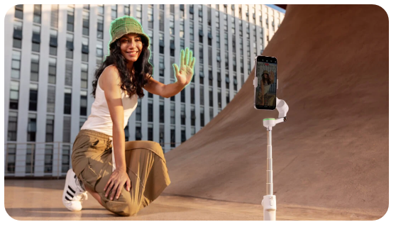 6970357858774 - Insta360 Flow 2 Pro Gimbal (White Edition)