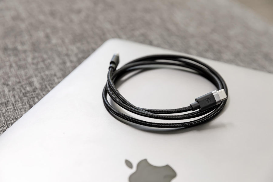 ZAGG 409912191 - Mophie Essential Kabel A C Kabel - Weiß geflochten - 2m