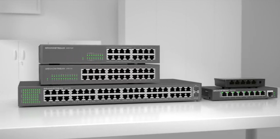 Grandstream GWN7701P - GWN7701P  Unmanaged Network Switch 8-port 4x PoE #  Hardware