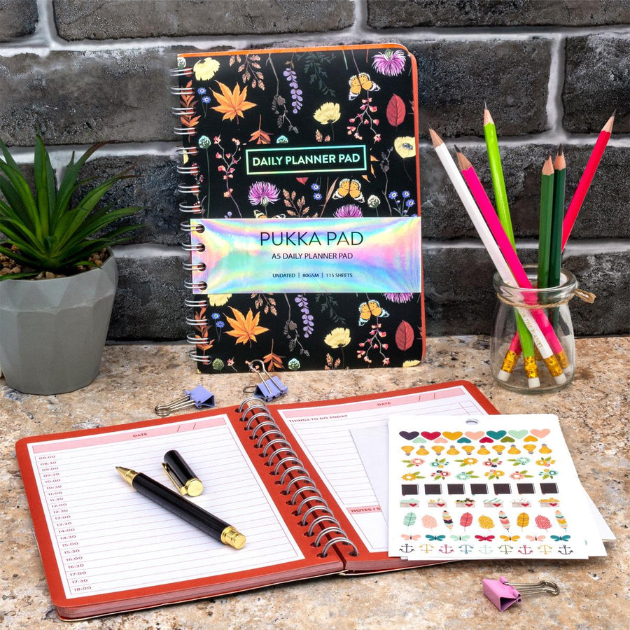 P9742BLM - Pukka Bloom Tagesplaner Notizblock A5 Schwarz