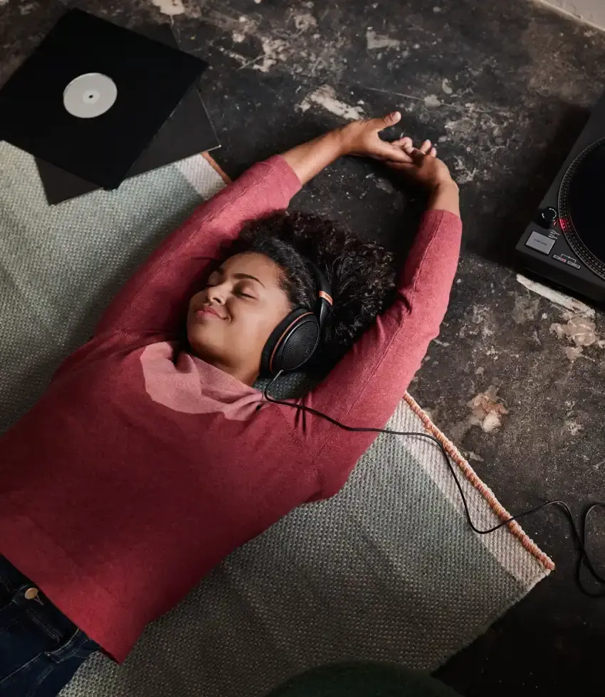 700453 - Sennheiser HD 505 Over Ear Wireless Copper