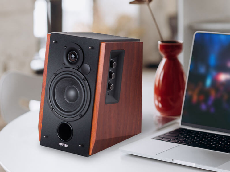 Edifier  R1700BT 66W Powered Bookshelf Speaker System with Bluetooth 5.1 - Black