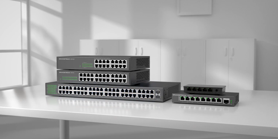 Grandstream GWN7701 - GWN7701  Unmanaged Network Switch 8-Port  Hardware