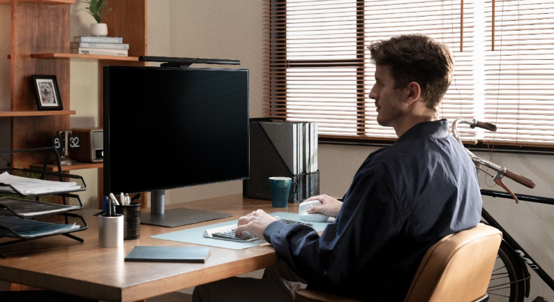 BenQ ScreenBar Pro LED Monitor Light - White