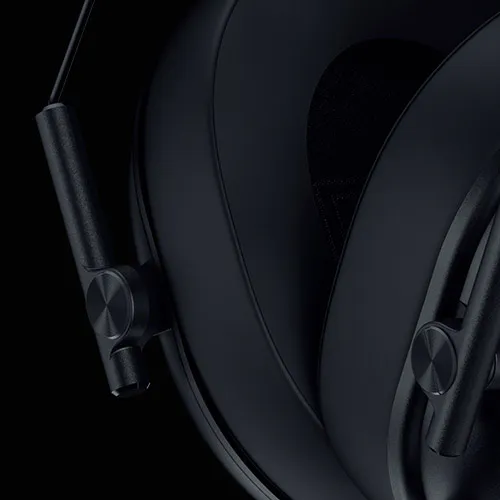 RZ04-05410100-R3M1 - RAZER BLACKSHARK V3 - WIRELESS ESPORTS HEADSET - FRML PACKAGING