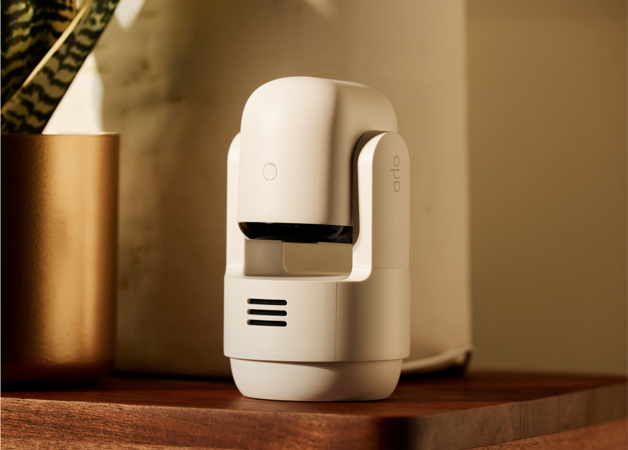 VMC3073-100AUS - ARLO ESSENTIAL PAN TILT INDOOR CAMERA PLUG-IN 2K