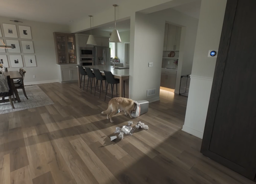 VMC3073-100AUS - ARLO ESSENTIAL PAN TILT INDOOR CAMERA PLUG-IN 2K
