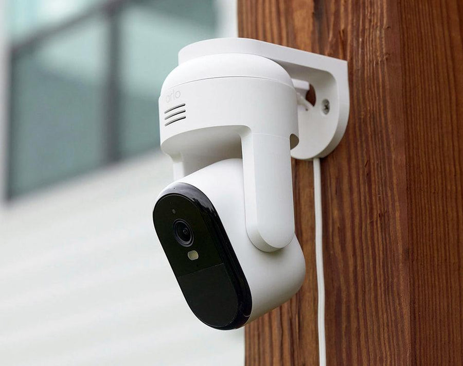 VMC3083-100AUS - ARLO ESSENTIAL PAN TILT OUTDOOR SECURITY CAMERA PLUG-IN 2K