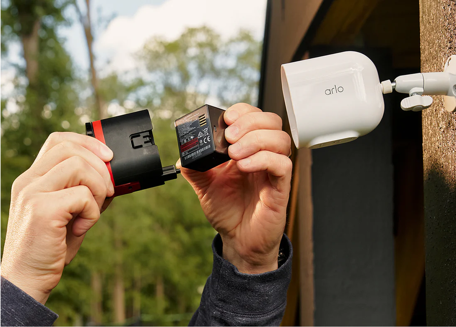 VMC5050-100AUS - ARLO ULTRA SECURITY CAMERA 4K (3RD GEN) - SINGLE CAMERA