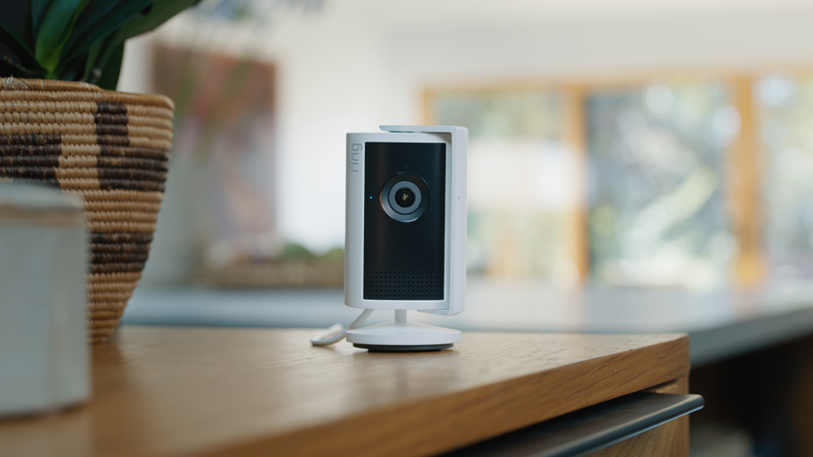 B0DXMJPWQP - Ring Indoor Camera Plus Black Plug-In (1 pack)