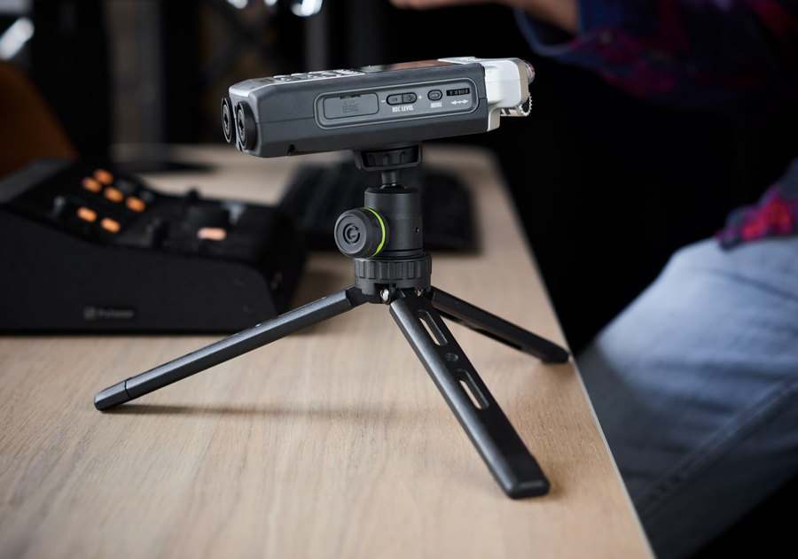 GVSTRIPOD01B - GRAVITY UNIVERSAL TABLE STATIV