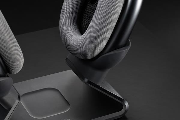 ZAGG 401316655 - mophie AirPod Max Charging Stand (no PSU)
