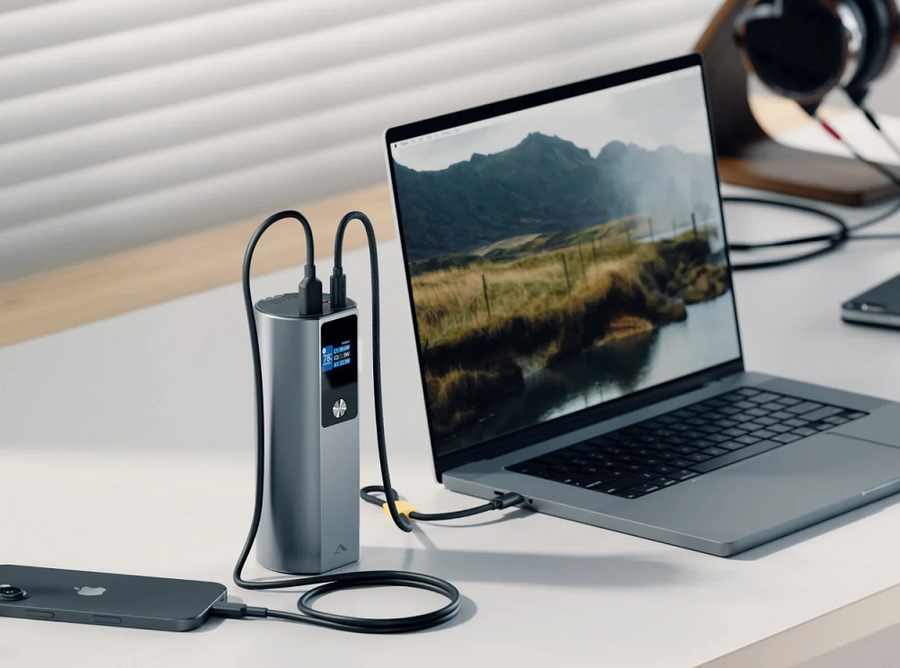 ALOGIC AP27KPB160W - ARK PRO 27 600MAH POWER BANK USB-C CABLE