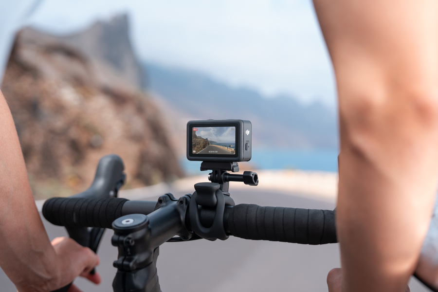 CP-OS-00000506 - DJI Action 6 Adventure Combo