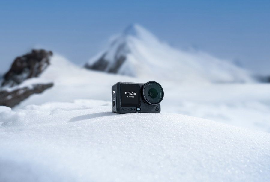 CP-OS-00000506 - DJI Action 6 Adventure Combo