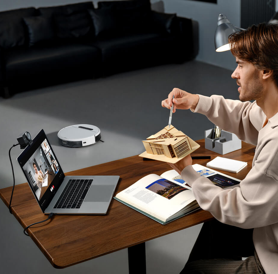 AKG LYRA - 4-PATTERN USB MICROPHONE W/DESKTOP STAND