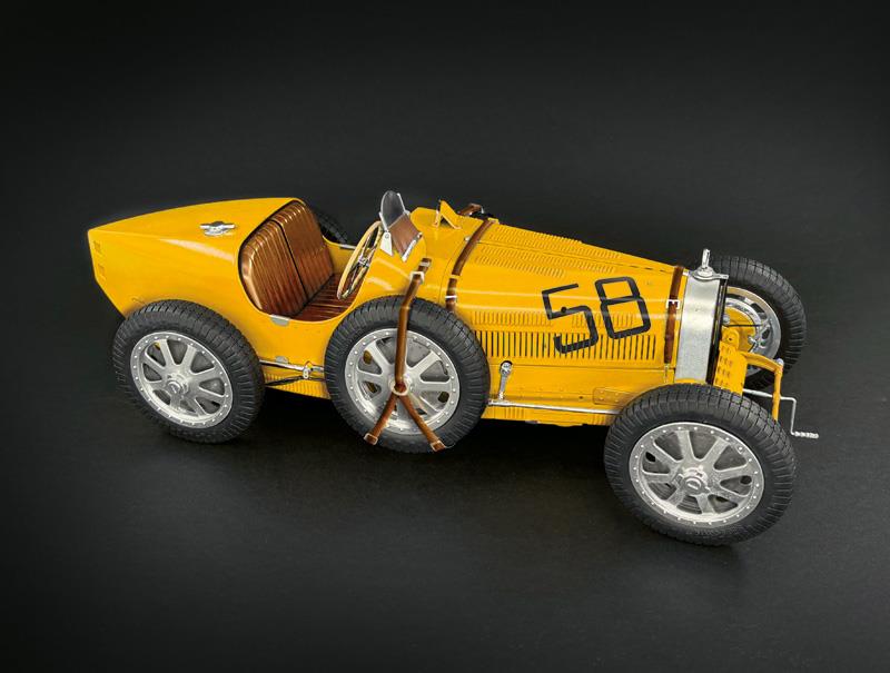 Italeri 1-4716 - ITALERI 1/12 Bugatti T35B Targa F./GP Monaco