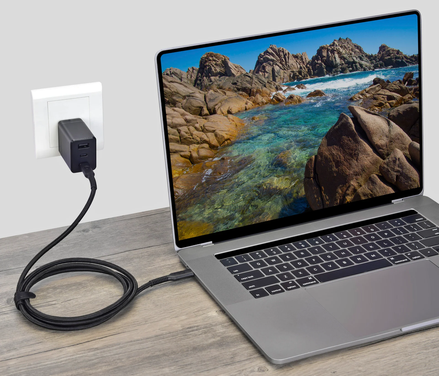 ELK-04522-R - Bonelk Long-Life Easy Grip USB-C to USB-C Cable, 240w/20Gbps 4K 60Hz - 1.5m (Black)