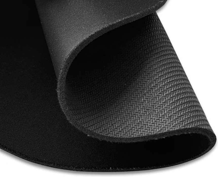 PPPMMB - Playmax Paw Print Mouse Mat- Black